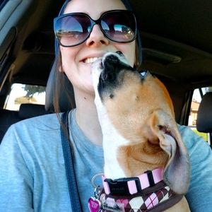 Meet your Posher, Claire